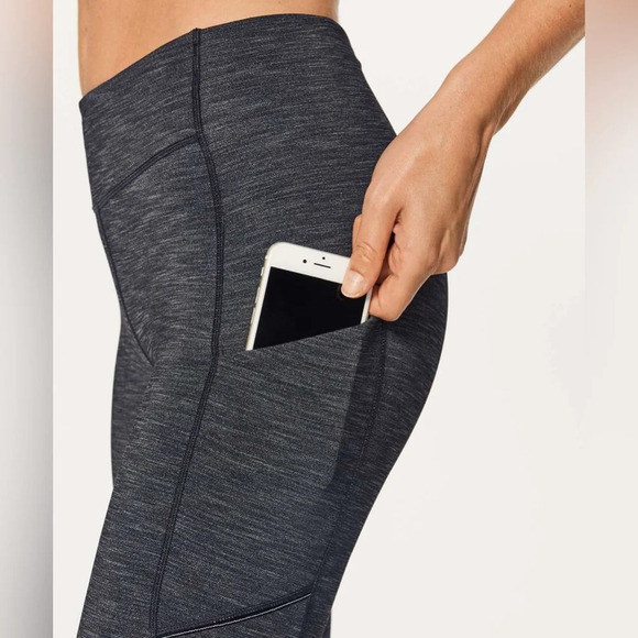 Lululemon Speed Up Tight *Full-On Luxtreme Brushed 28"Heathered Black Size 4 - Picture 14 of 14
